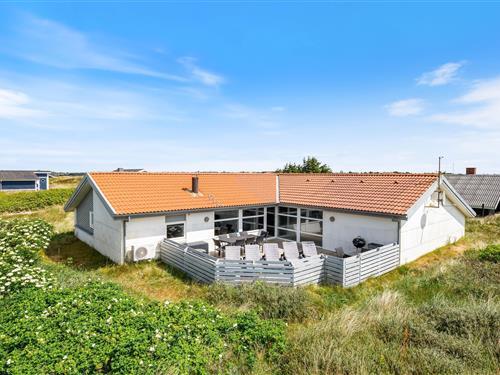 Sommerhus - 10 personer -  - Julianevej - Bjerregård - 6960 - Hvide Sande