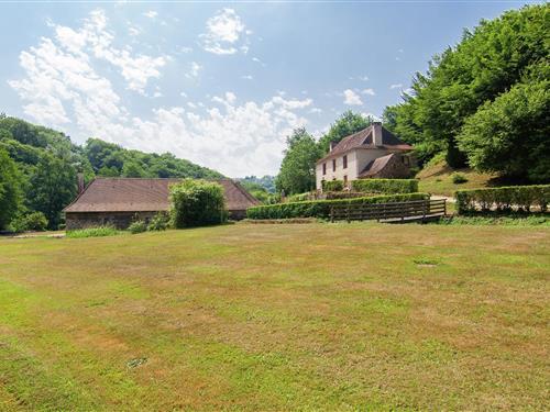 Cottage - 6 persons -  - 24160 - St.Medard D'excideuil