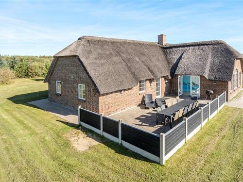 Sommerhus - 14 personer -  - Kornbjergvej - Vedersø Klit - 6990 - Ulfborg