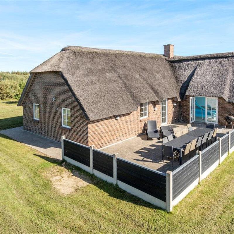 Sommerhus - 14 personer -  - Kornbjergvej - Vedersø Klit - 6990 - Ulfborg