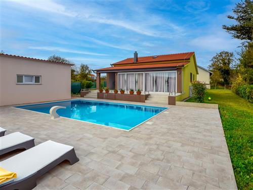 Sommerhus - 8 personer -  - Trilj - 21240