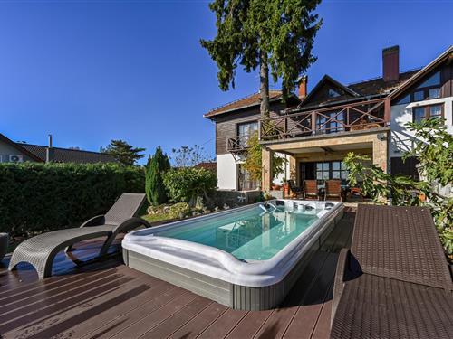 Holiday home - 6 persons -  - Vucetinec - Cakovec-Vucetinec - 40311 - Vucetinec