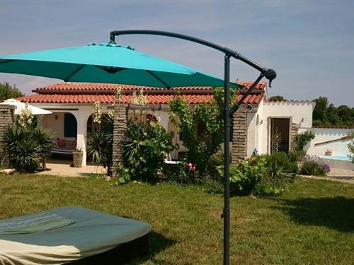 Holiday Home/Apartment - 4 persons -  - Guiseppe Tromba - 52200 - Šišan