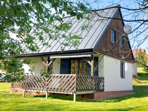Holiday home - 7 persons -  - 543 44 - Cerny Dul/Cista