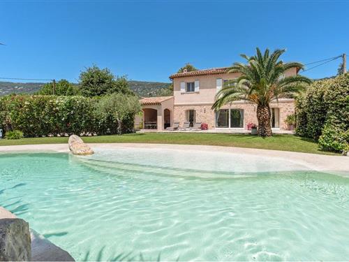 Holiday home - 8 persons -  - Impasse van Schoorisse - 06530 - Peymeinade