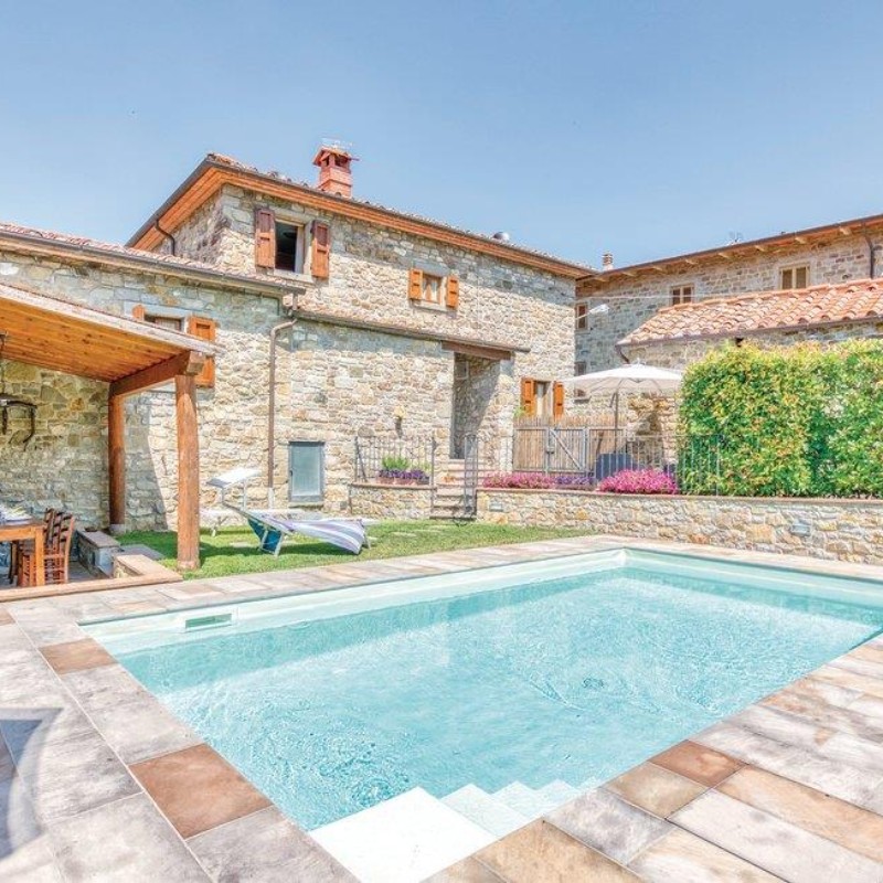 Sommerhus - 10 personer -  - Loc. Croce di Sarna - Bibbiena - 52010 - Chitignano -Ar-
