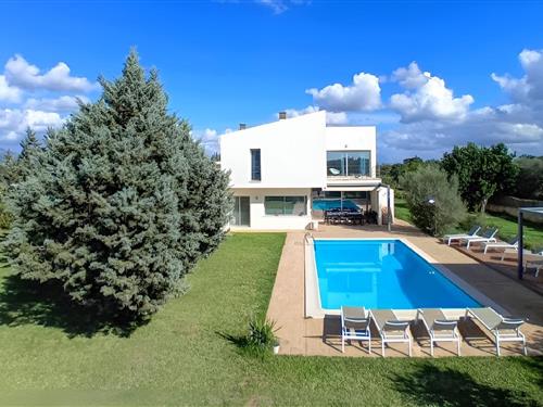 Holiday home - 10 persons -  - Camí de Botadors, Polígono 3, Parcela - 07350 - Binissalem