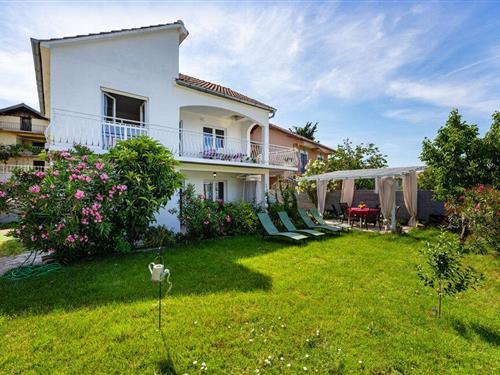 Sommerhus - 12 personer -  - I Ulica - Zadar-Gornji Karin - 23452 - Gornji Karin