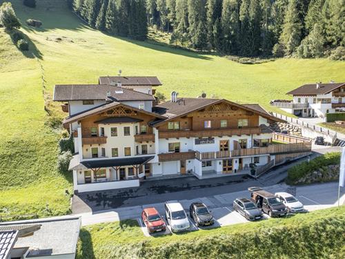 Holiday apartment - 7 persons -  - 6167 - Neustift Im Stubaital