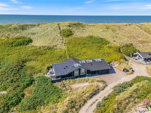 Sommerhus - 10 personer -  - Julianevej - Bjerregård - 6960 - Hvide Sande
