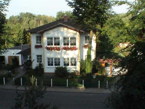 Ferienhaus - 2 Personen -  - Maxim-Gorki-Straße 14 a - 17424 - Heringsdorf (Seebad)