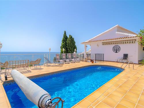Villa - 6 personer -  - 29780 - Nerja