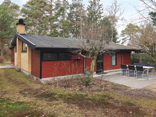 Holiday Home/Apartment - 6 persons -  - Bøtøvej - Marielyst - 4873 - Væggerløse