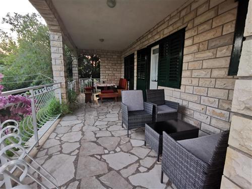 Holiday Home/Apartment - 4 persons -  - Vinišce - 21226 - Vinišce