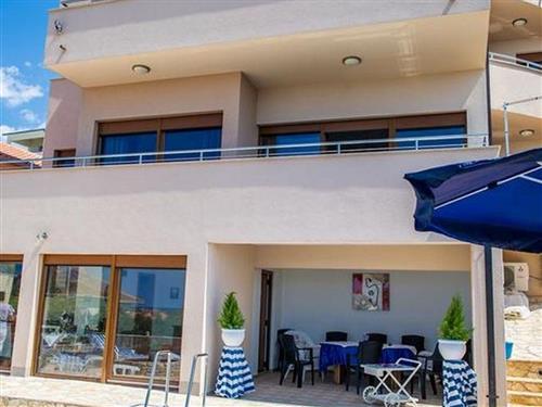 Feriehus - 12 personer -  - Poglavicka - 22203 - Rogoznica