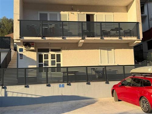 Ferielejlighed - 9 personer -  - Zabrižak - 20240 - Trpanj