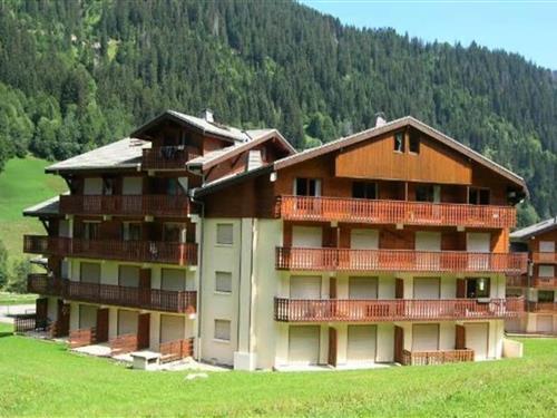 Holiday Home/Apartment - 6 persons -  - 74390 - Chatel