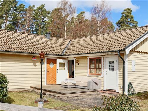 Holiday Home/Apartment - 10 persons -  - Meteorvägen - 26940 - Båstad