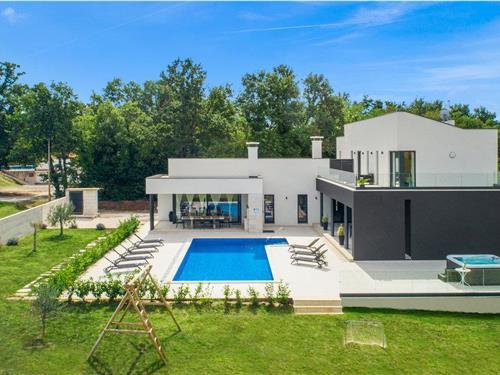 Sommerhus - 12 personer -  - Kujici - Krnica-Kujici - 52206 - Kujici