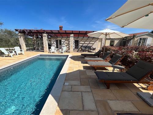 Feriehus - 4 personer -  - Bazilika - 52210 - Rovinj