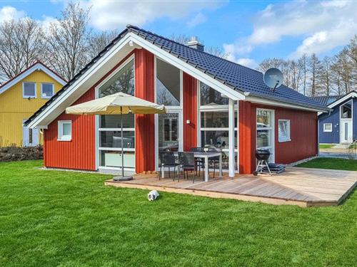 Holiday home - 6 persons -  - Warderbrück Seepark - Feriendorf Wardersee - 23827 - Krems Ii/Warderbrück