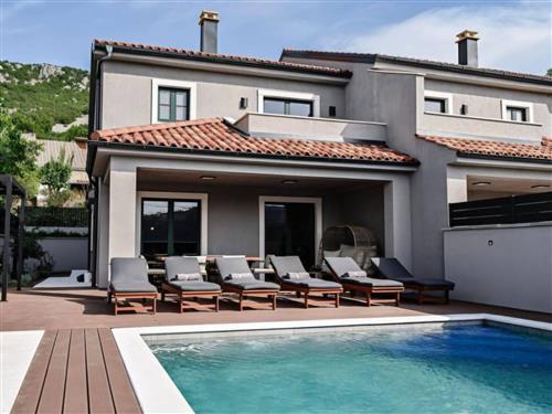 Holiday home - 6 persons -  - Novi Vinodolski/Bribir - 51253