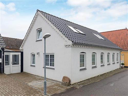 Holiday Home/Apartment - 6 persons -  - Hyllensgade - 9370 - Hals