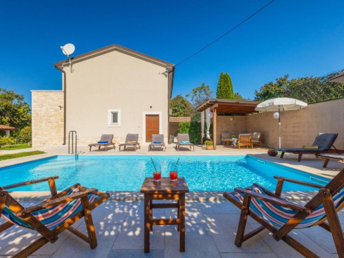 Ferienhaus - 6 Personen -  - 52000 - Bazgalji