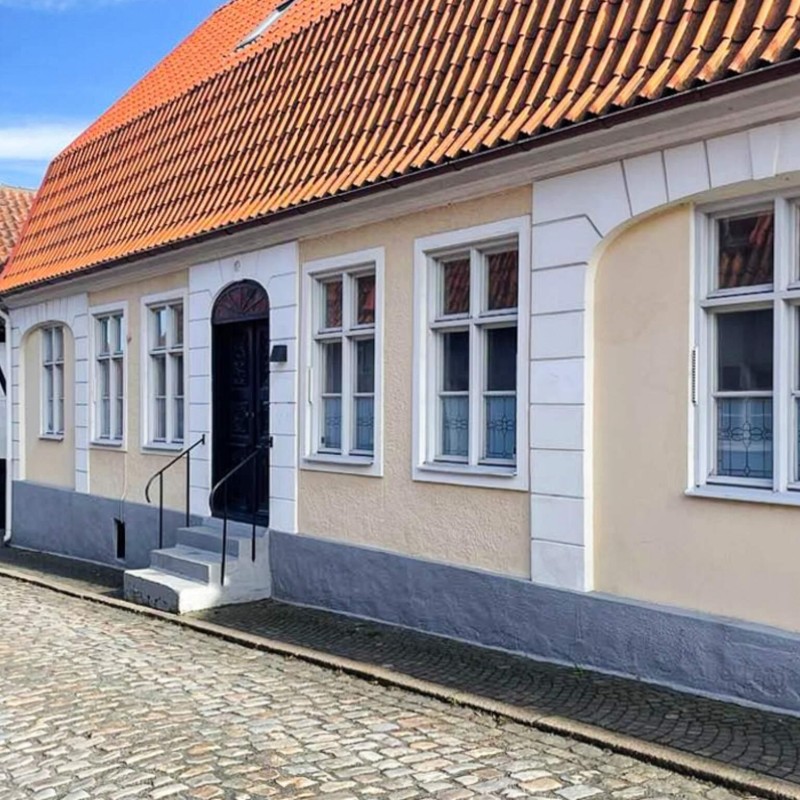  - 8 personer -  - Stora Rådmansgatan - 27231 - Simrishamn