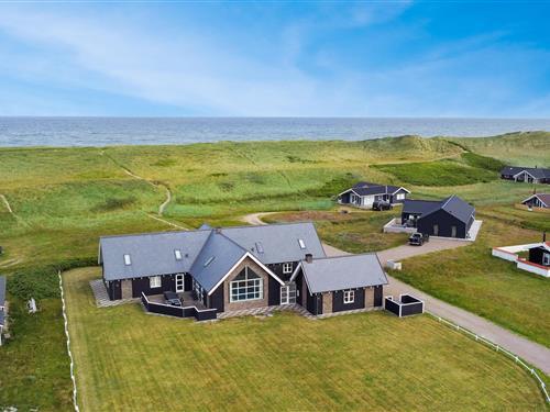 Sommerhus - 20 personer -  - Lucievej - Vejlby Klit - 7673 - Harboøre