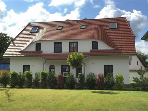 Holiday Home/Apartment - 4 persons -  - Störtebekerstraße - 18374 - Zingst