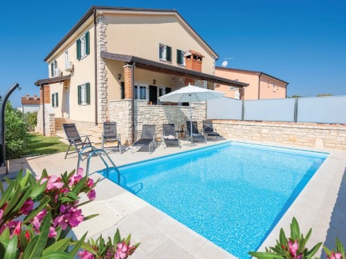 Feriehus - 6 personer -  - Vladimira Nazora - Umag-Lovrecica - 52470 - Lovrecica
