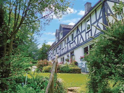 Ferielejlighed - 4 personer -  - Schmallenberger Haus - Bad Berleburg-Berghausen - 57319 - Bad Berleburg-Bergh.