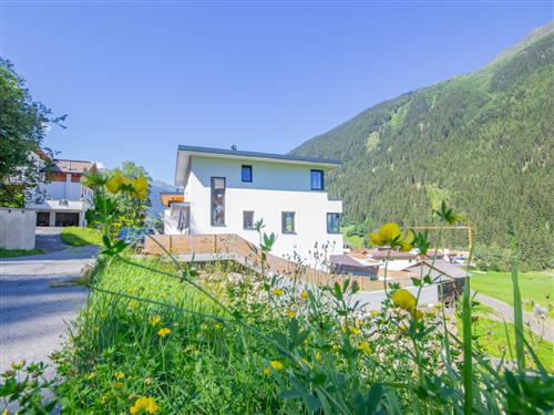 Ferielejlighed - 4 personer -  - See - 6553