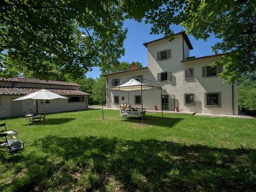 Holiday Home/Apartment - 12 persons -  - 50066 - Reggello