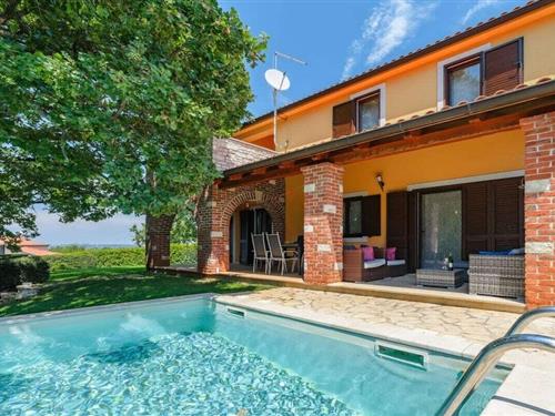 Villa - 8 personer -  - 52463 - Bacva