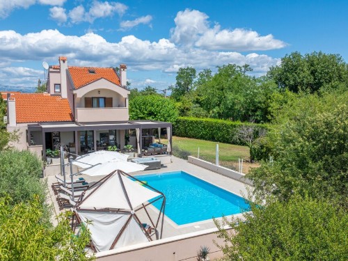 Feriehus - 8 personer -  - Donji Zemunik ulica II - Zadar-Donji Zemunik - 23222 - Donji Zemunik