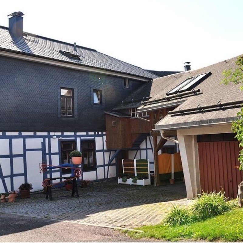 Sommerhus - 4 personer -  - 98528 - Suhl-Schmiedefeld