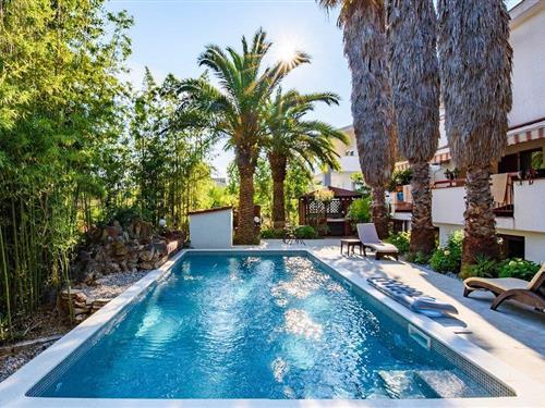 Holiday home - 8 persons -  - Pjescana uvala, II. ogranak - 52100 - Pula