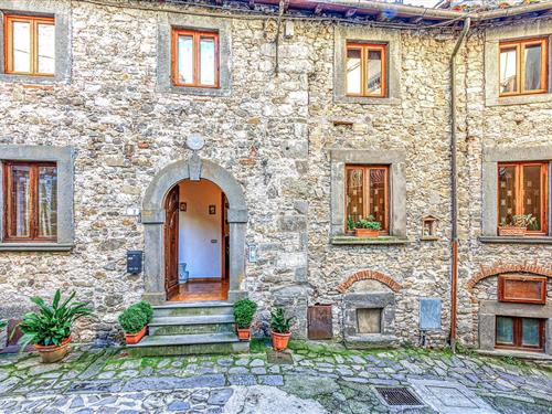 Ferielejlighed - 4 personer -  - Via della Chiesa - Borgo A Mozzano - 55023 - Gioviano -Lu-