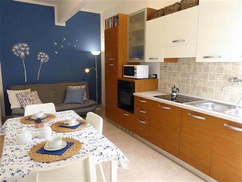 Holiday Home/Apartment - 3 persons -  - Corso Buenos Aires - 16043 - Chiàvari