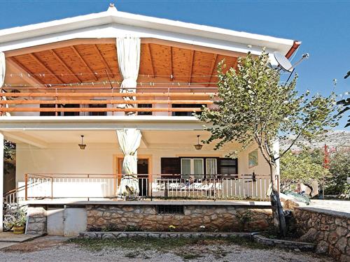 Holiday Home/Apartment - 9 persons -  - Trg Stjepana Radica - Starigrad Paklenica - 23244 - Starigrad