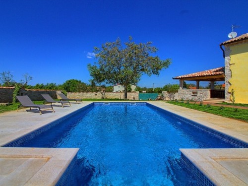 Villa - 12 persons -  - 52206 - Pula