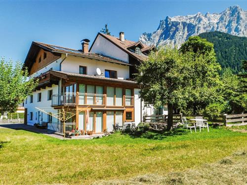Holiday Home/Apartment - 2 persons -  - Ganghoferstrasse - 6632 - Ehrwald