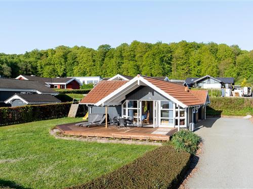 Sommerhus - 6 personer -  - Hvedemarken - Grønninghoved - 6093 - Sjølund