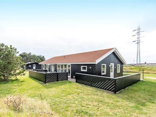 Sommerhus - 12 personer -  - Fyrmarken - Nr. Lyngvig - 6960 - Hvide Sande