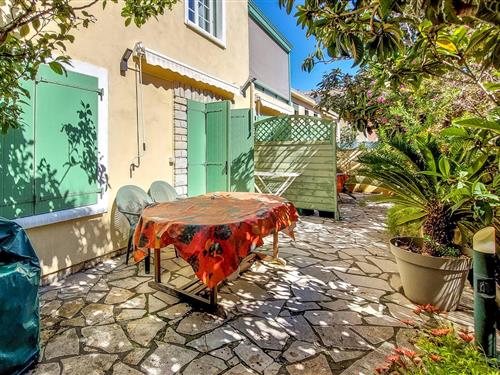 Ferielejlighed - 4 personer -  - Rue Guy Môquet - 83110 - Sanary-Sur-Mer