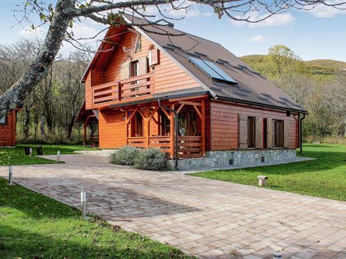 Holiday Home/Apartment - 6 persons -  - Brace Matovina - Plitvicka Jezera - Korenica - 53230 - Korenica