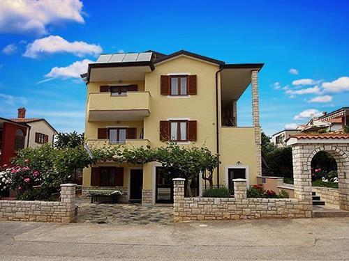 Holiday Home/Apartment - 5 persons -  - Eugena Kumicica - 52466 - Novigrad