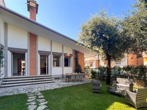 Sommerhus - 8 personer -  - Via Cristoforo Colombo - 62018 - Porto Potenza Picena